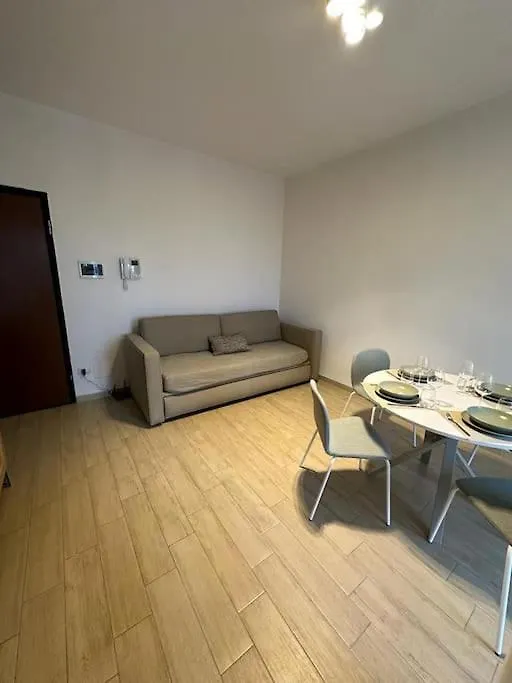 Bam House - Milano Romolo Apartment Italy