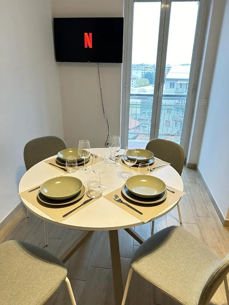 Bam House - Milano Romolo Apartment 0*, Milan Italy